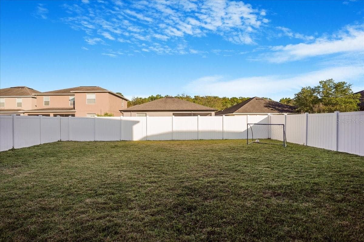 20427 CAROLINA CHERRY COURT — photo 30 of 59