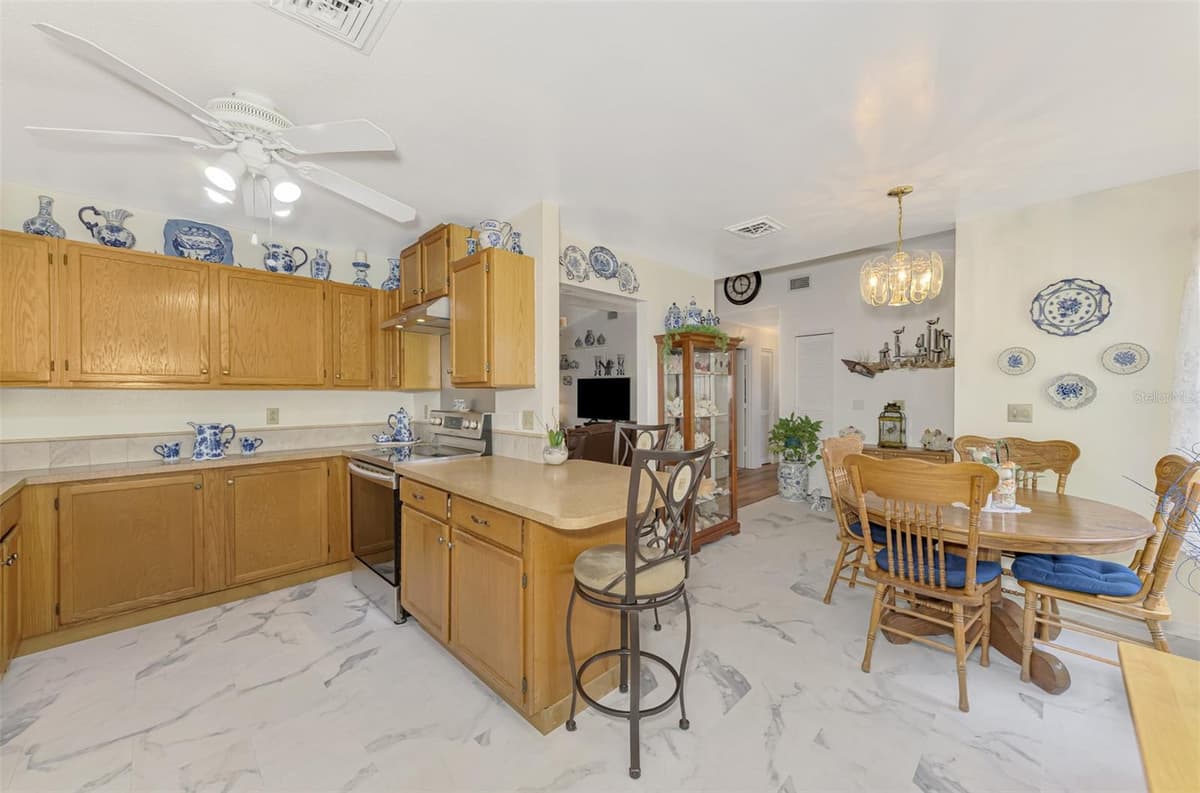1173 BROWN STREET — photo 14 of 44