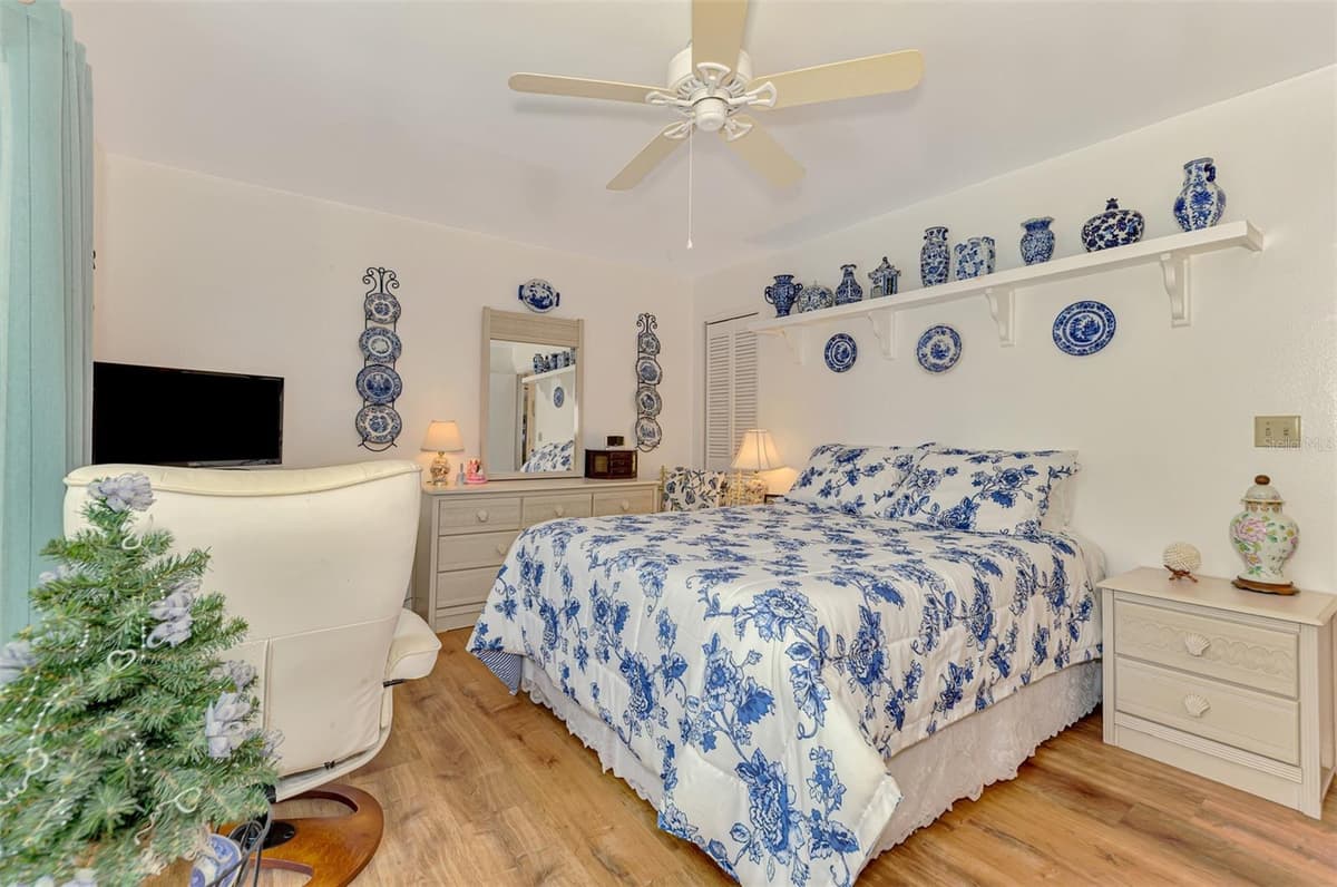 1173 BROWN STREET — photo 18 of 44