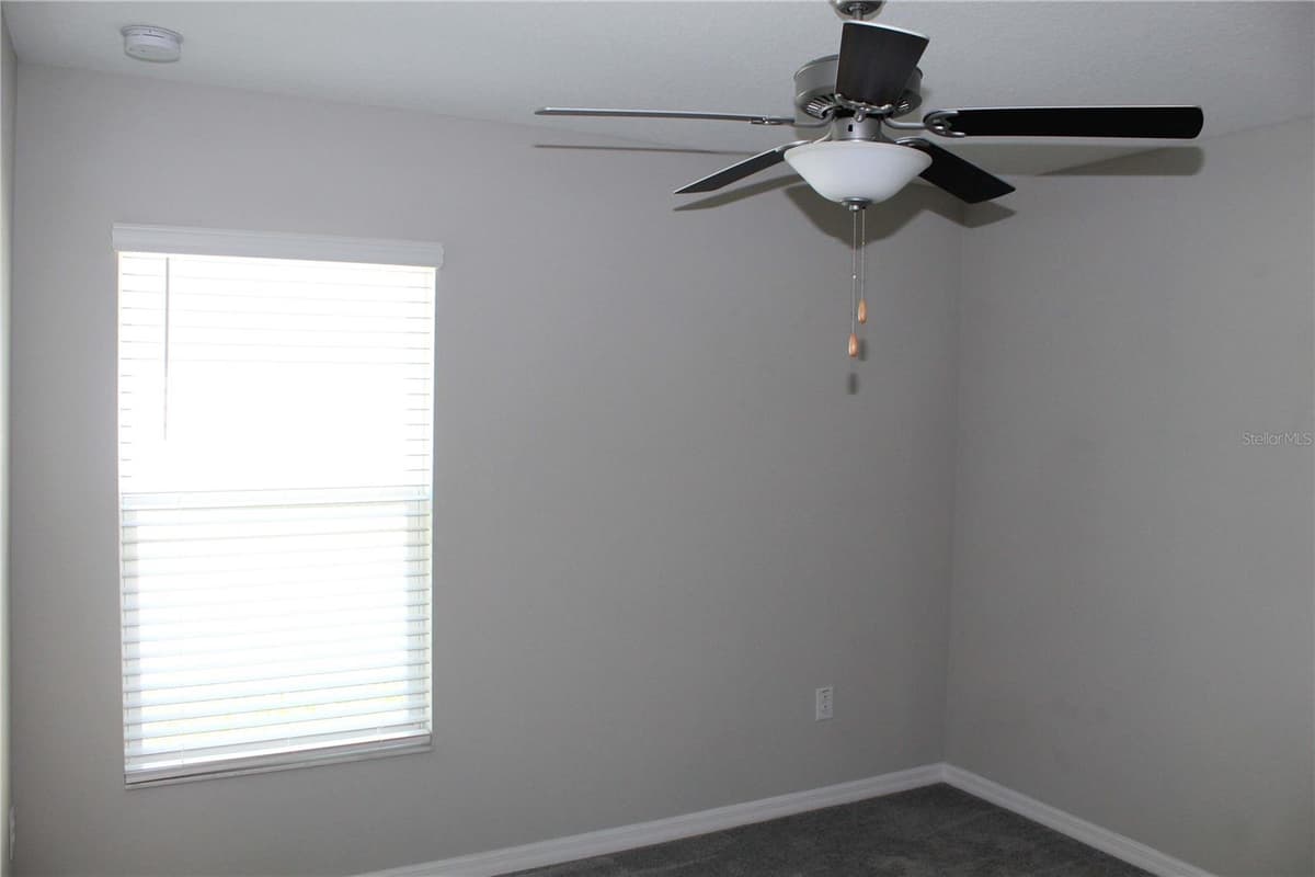 17152 SUNSHINE MIMOSA STREET — photo 10 of 31