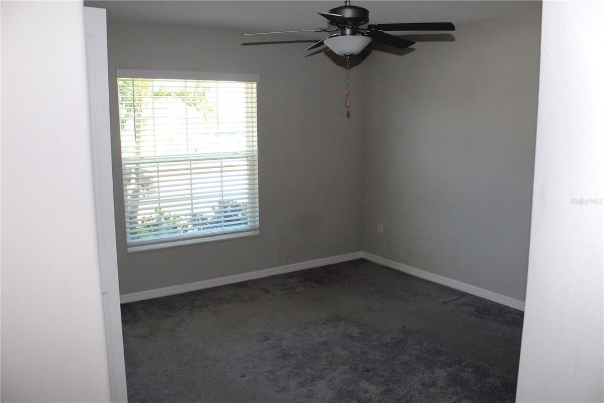 17152 SUNSHINE MIMOSA STREET — photo 4 of 31