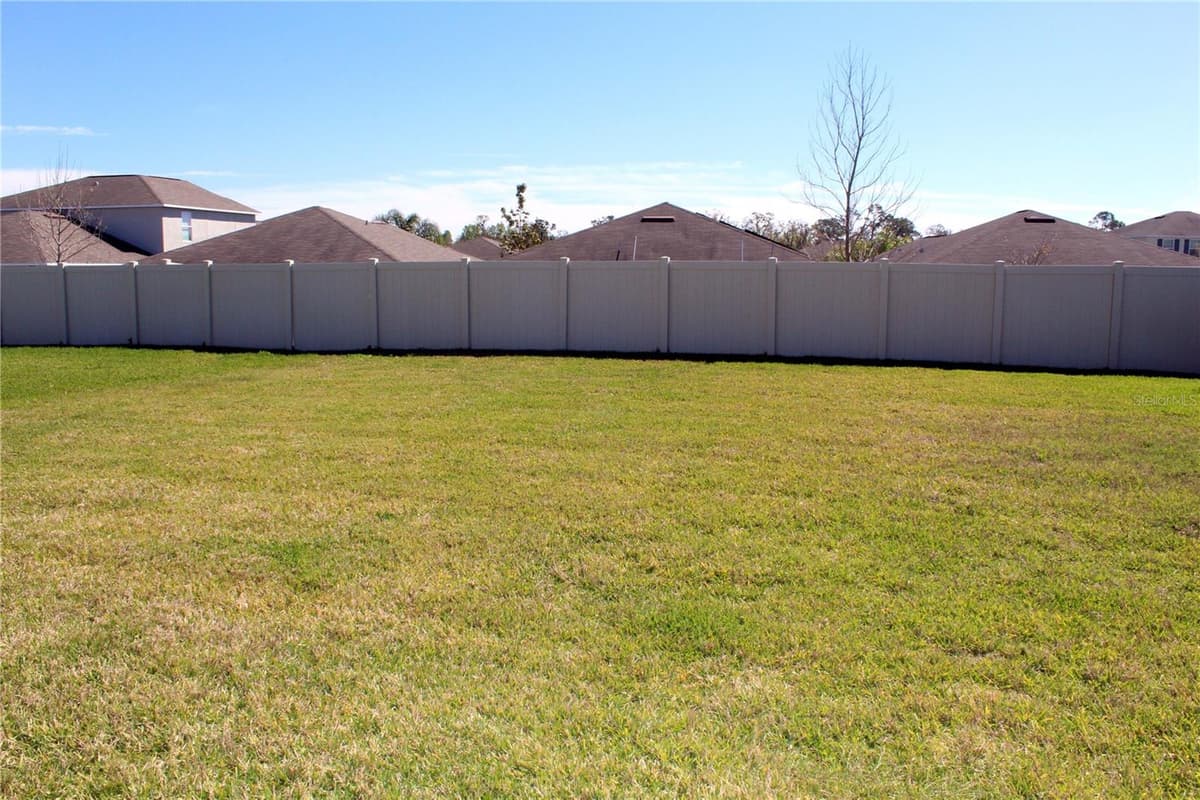 17152 SUNSHINE MIMOSA STREET — photo 19 of 31