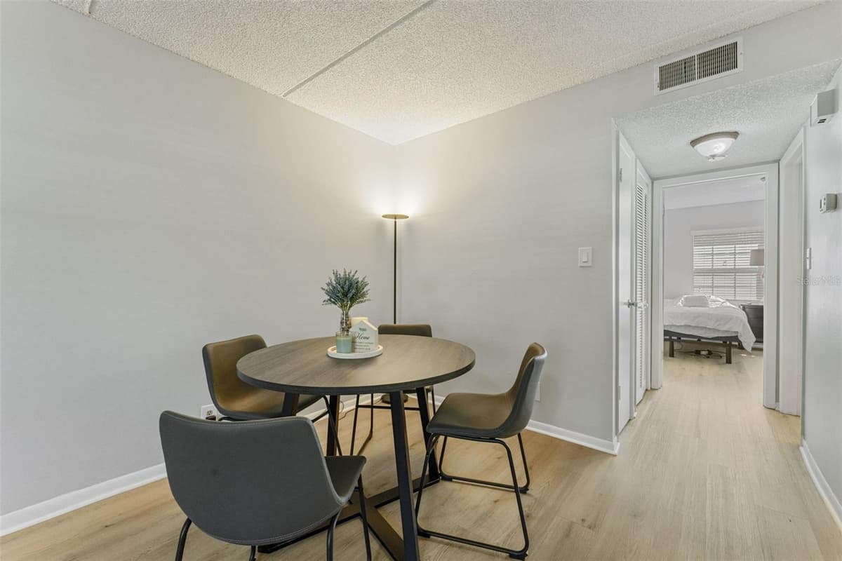 4724 MICHAEL COURT — photo 5 of 22