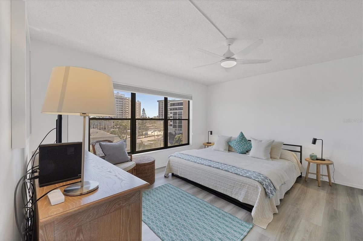 1001 BENJAMIN FRANKLIN DRIVE — photo 17 of 37
