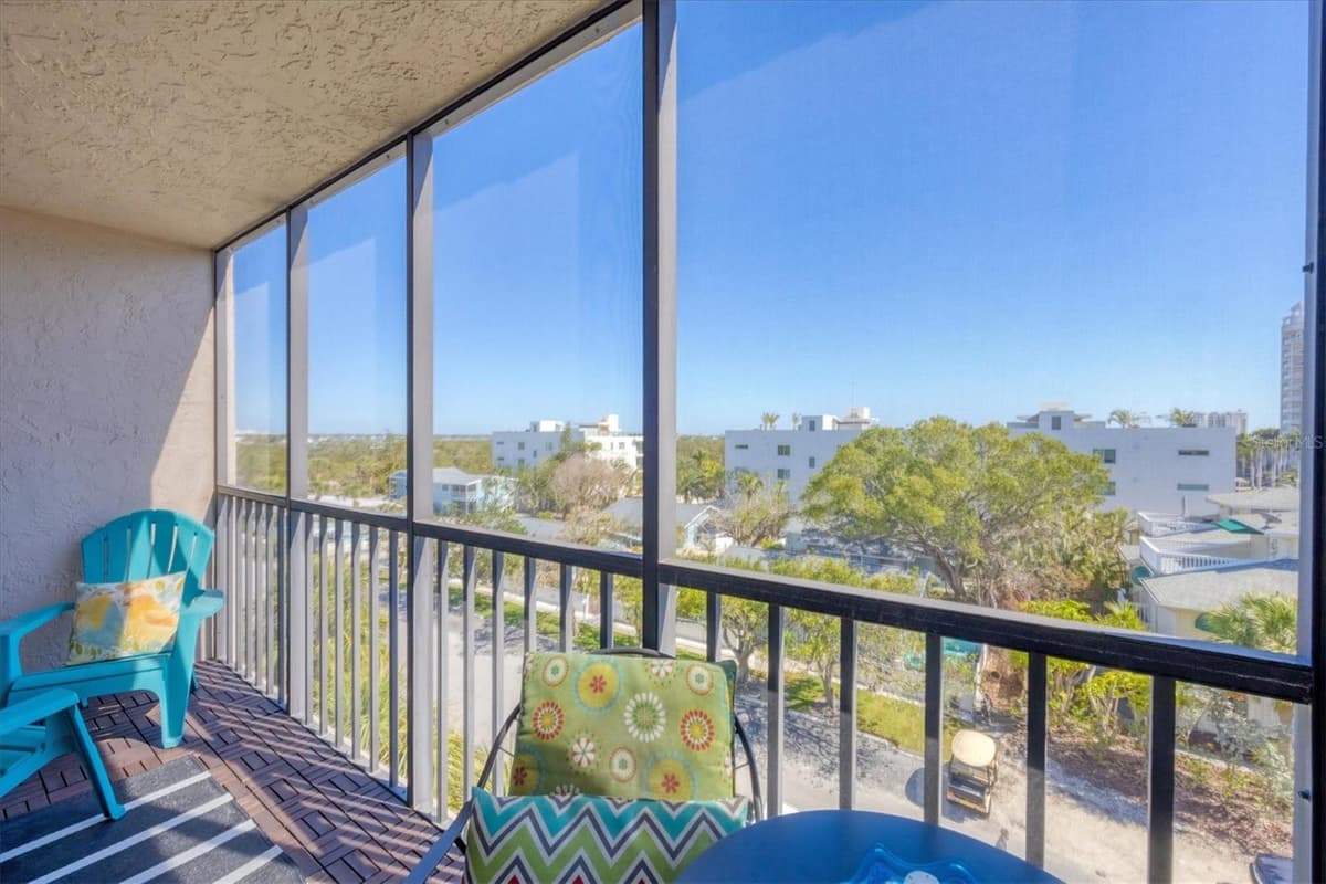 1001 BENJAMIN FRANKLIN DRIVE — photo 10 of 37
