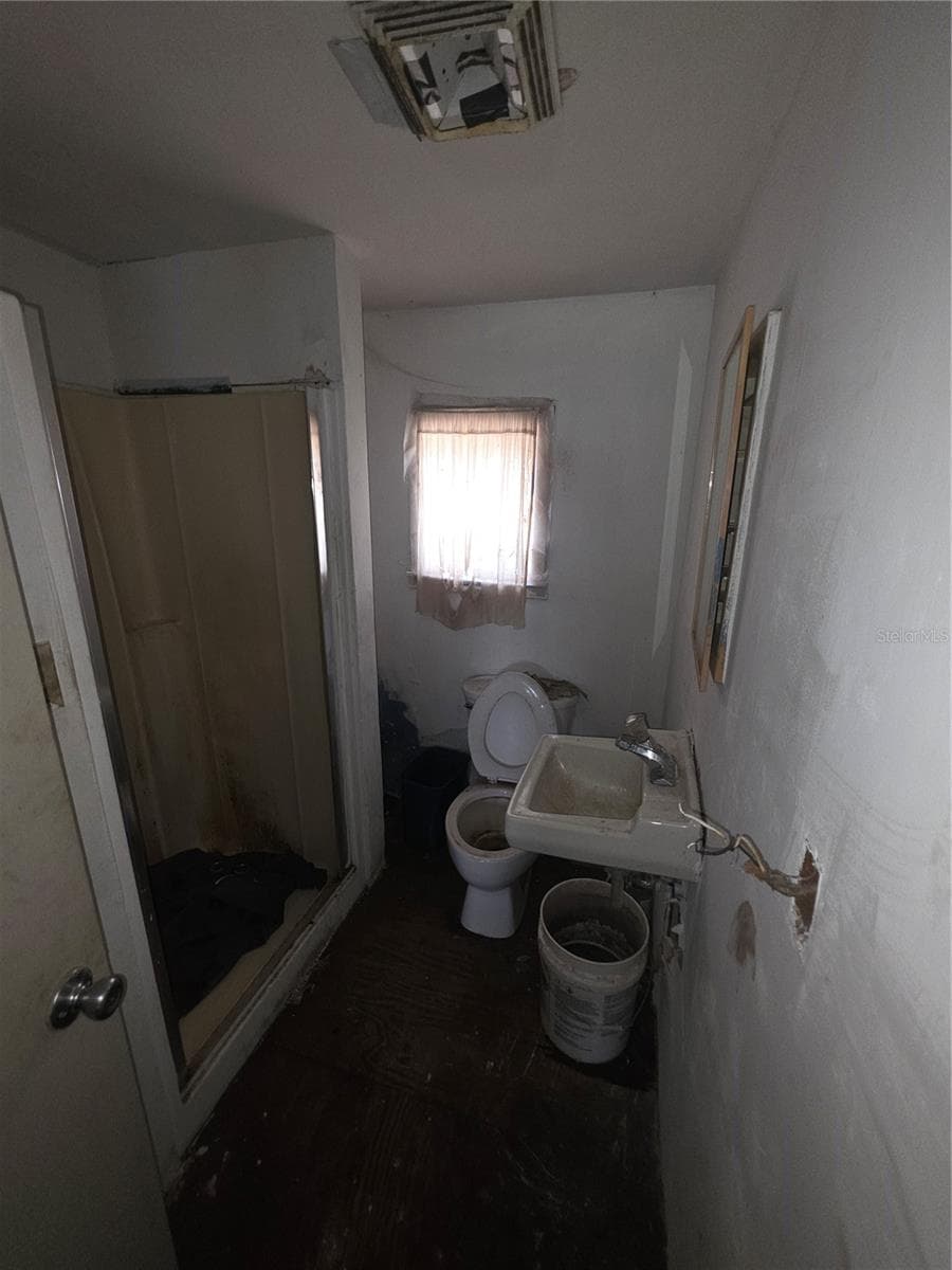 215 10TH WAHNETA STREET — photo 17 of 35
