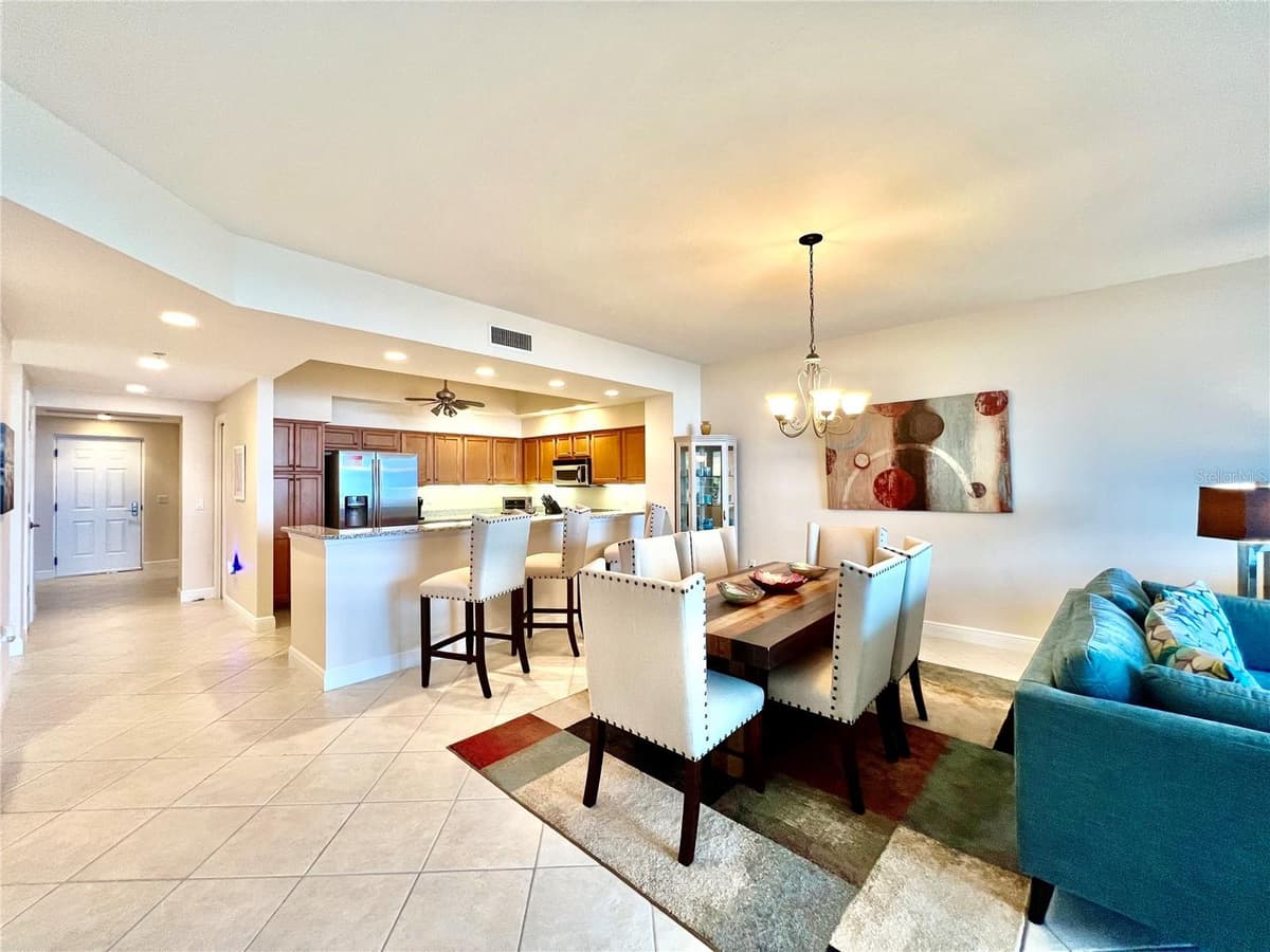3333 SUNSET KEY CIRCLE — photo 15 of 56