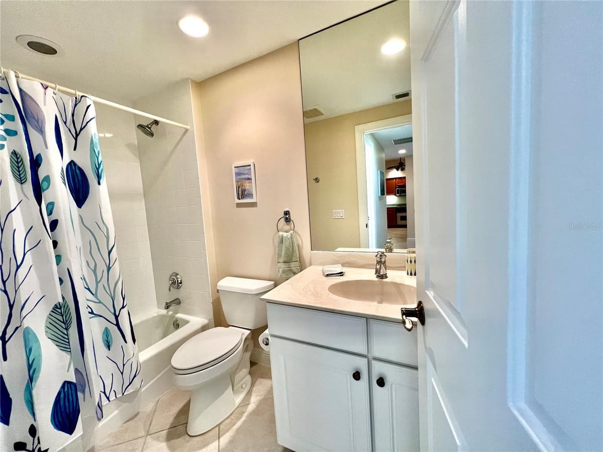 3333 SUNSET KEY CIRCLE — photo 23 of 56