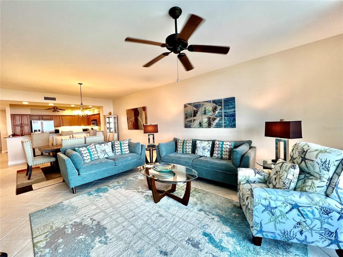 3333 SUNSET KEY CIRCLE — photo 12 of 56