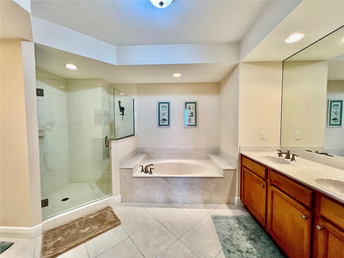 3333 SUNSET KEY CIRCLE — photo 19 of 56