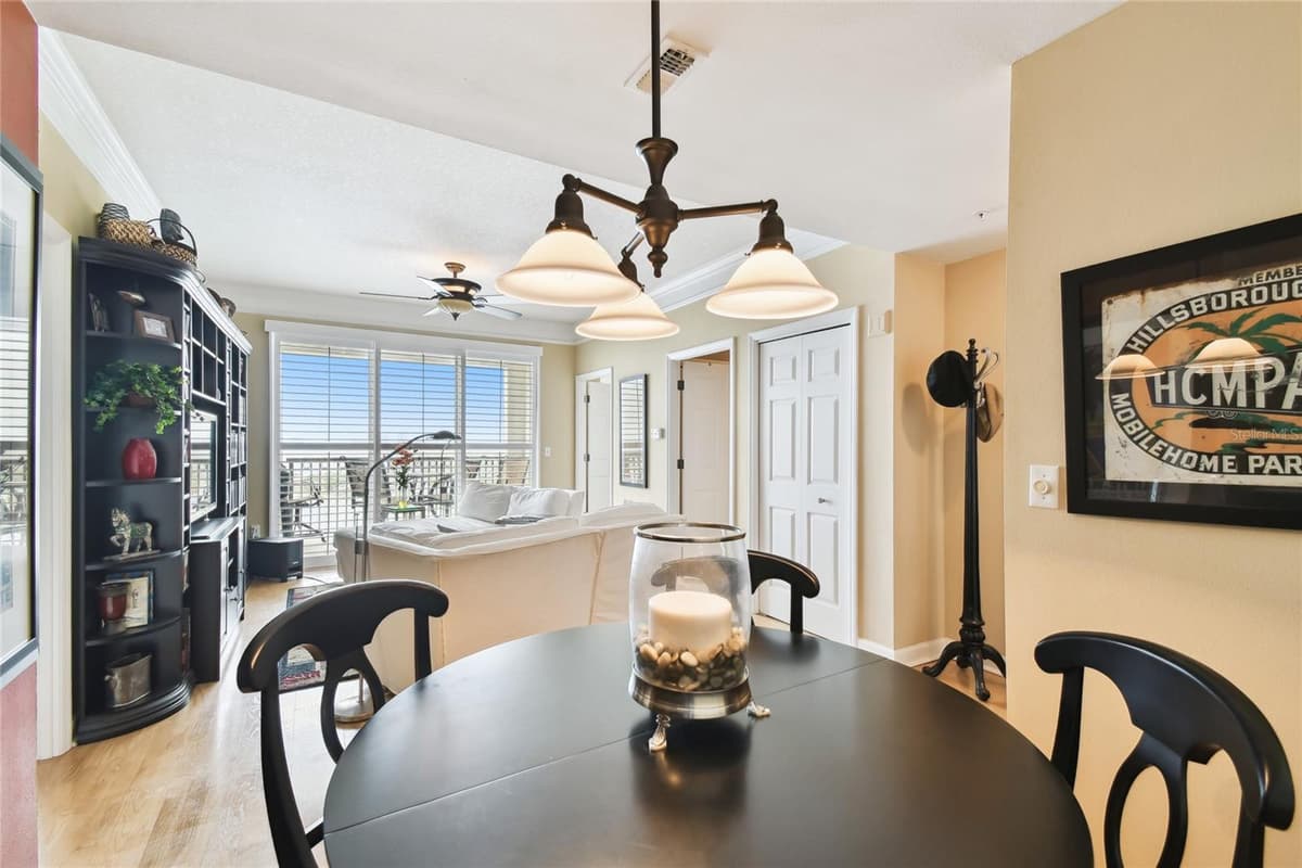 345 BAYSHORE BOULEVARD — photo 9 of 57