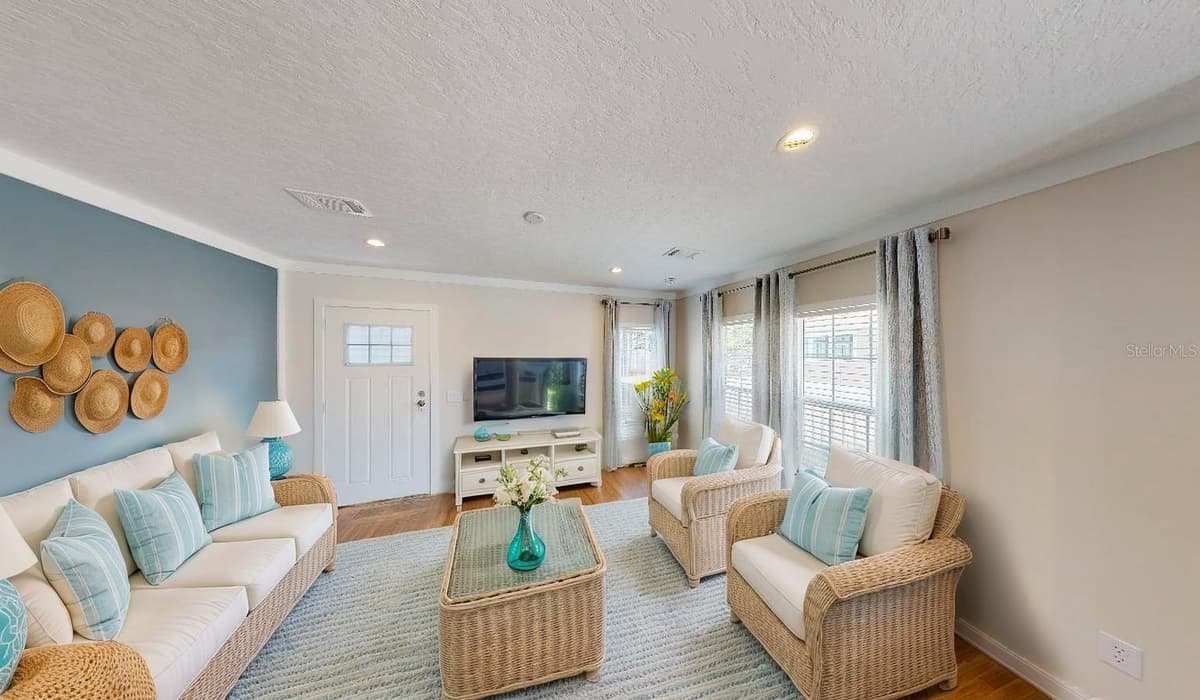 1556 BLUE HERON DRIVE — photo 5 of 29