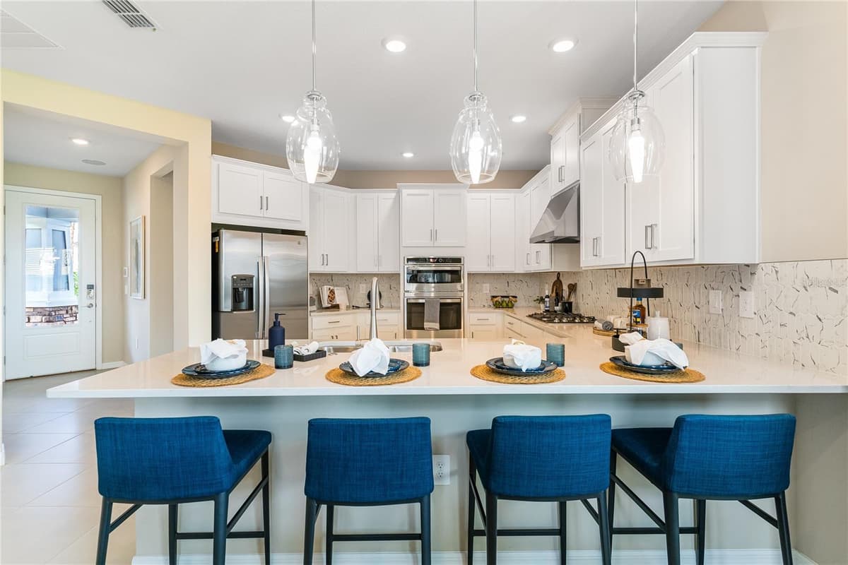 1224 TEAL CREEK DRIVE — photo 2 of 42