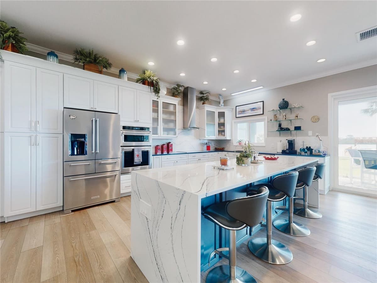 2019 RIVERSIDE — photo 19 of 94