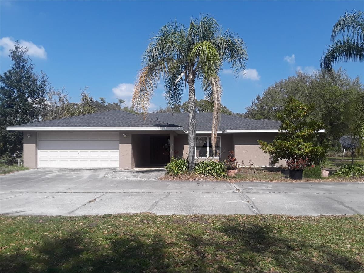 11716 CR 672 HIGHWAY — photo 1 of 14