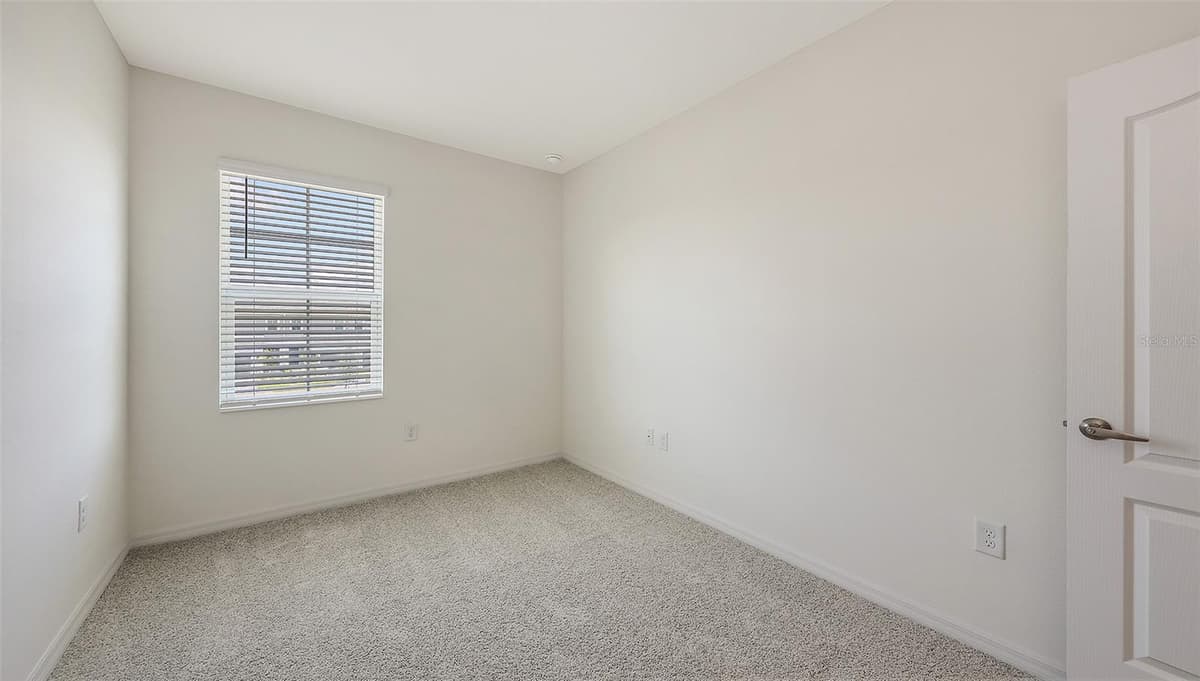 2360 WASHINGTON PALM COURT — photo 33 of 41