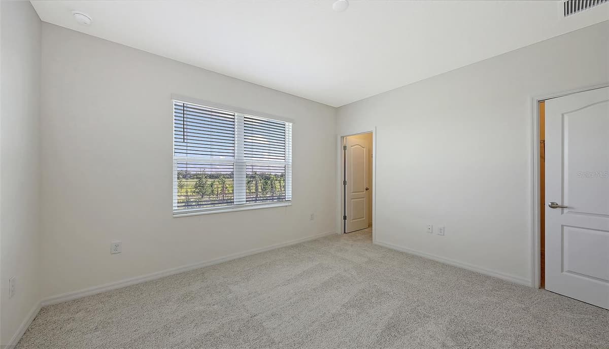 2360 WASHINGTON PALM COURT — photo 28 of 41