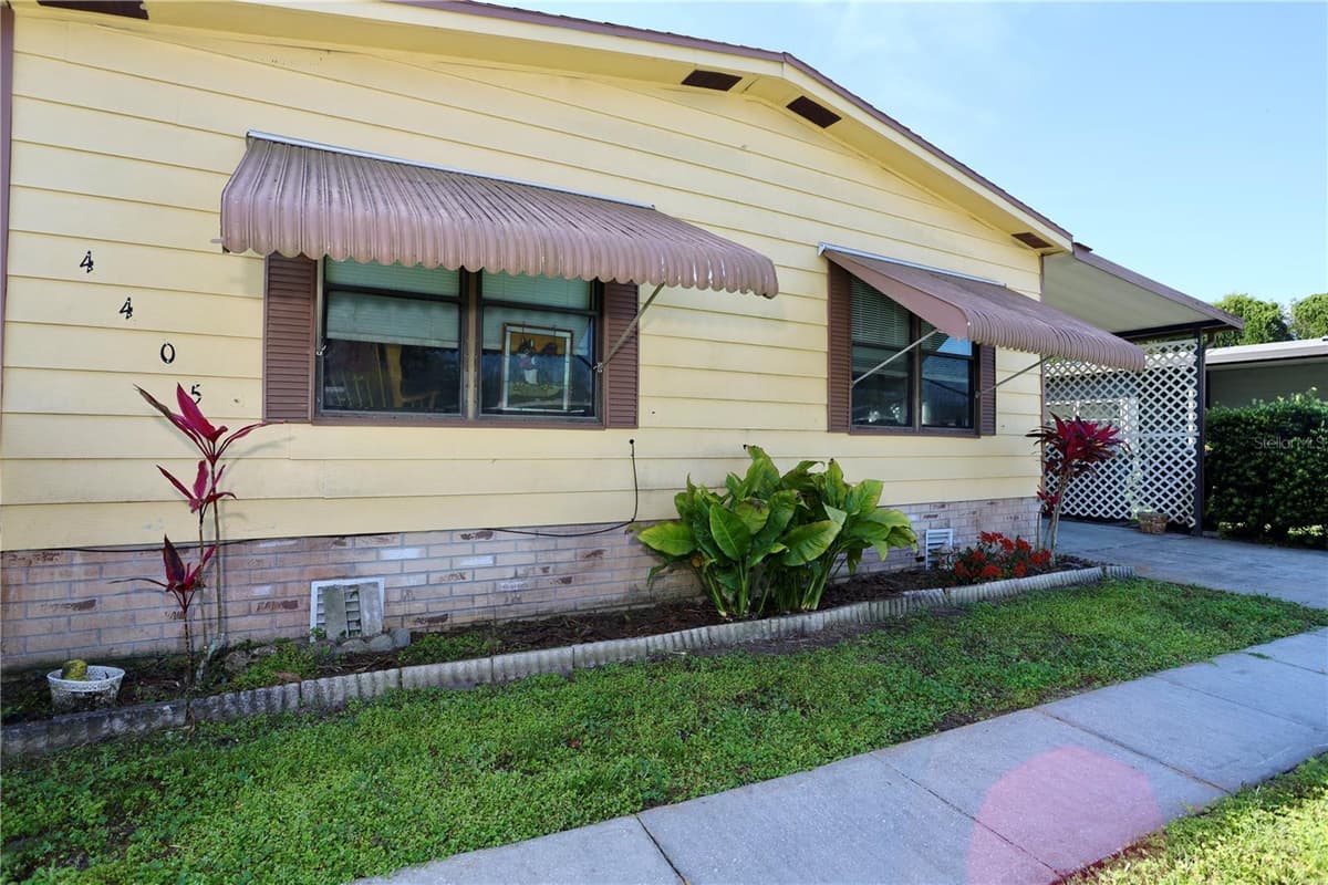 4405 TEKA LANE — photo 13 of 94