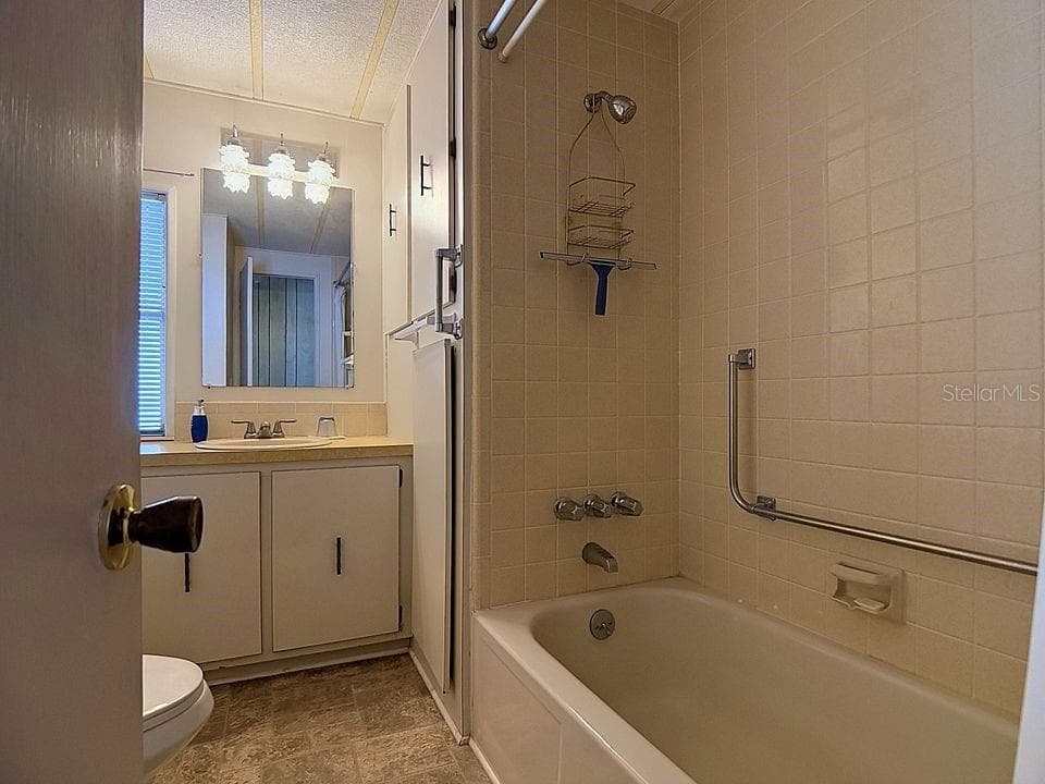 1007 FOREST LAKE DRIVE — photo 25 of 49