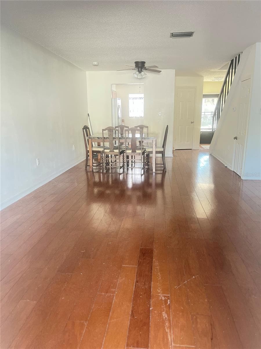 689 LAKE HOWARD DRIVE — photo 9 of 10