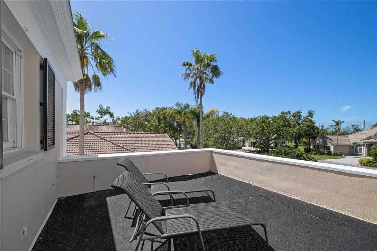 236 SAINT JAMES PARK — photo 36 of 88