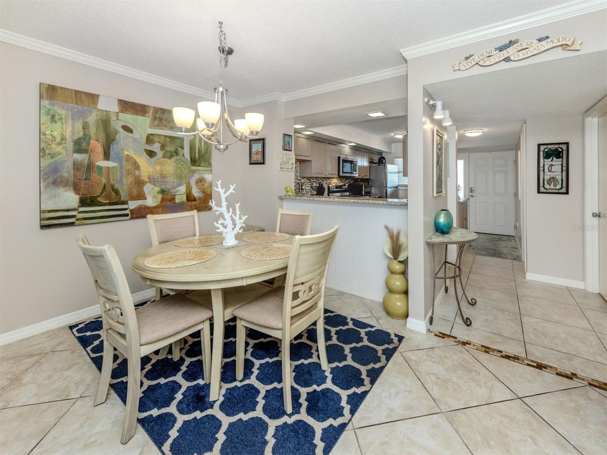 950 TARPON CENTER DRIVE — photo 10 of 55