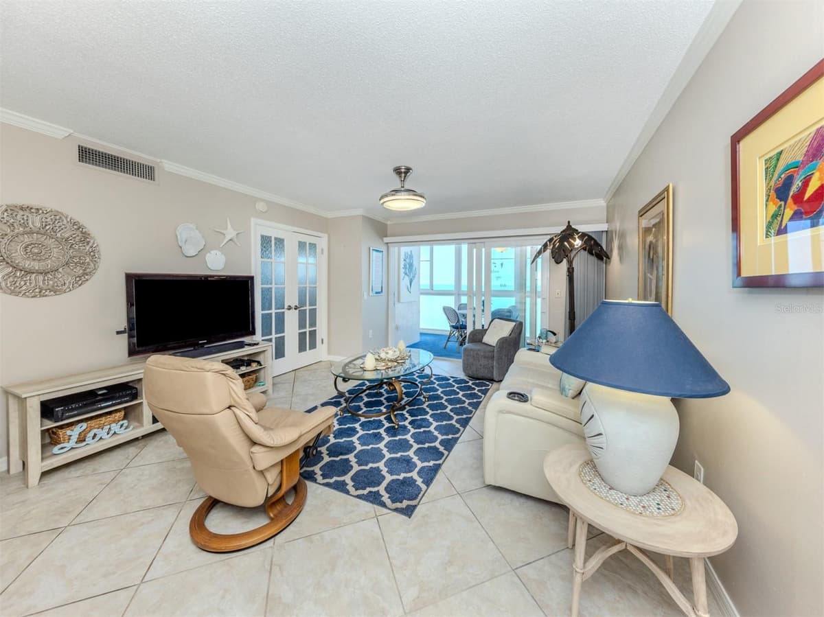 950 TARPON CENTER DRIVE — photo 27 of 55
