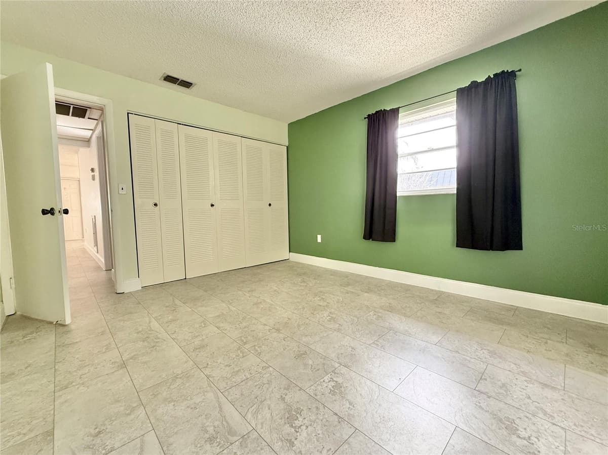 11817 BAYONET LANE — photo 9 of 32
