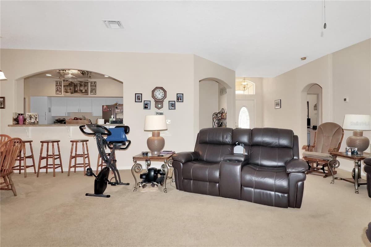 20751 QUEEN ALEXANDRA DRIVE — photo 5 of 46