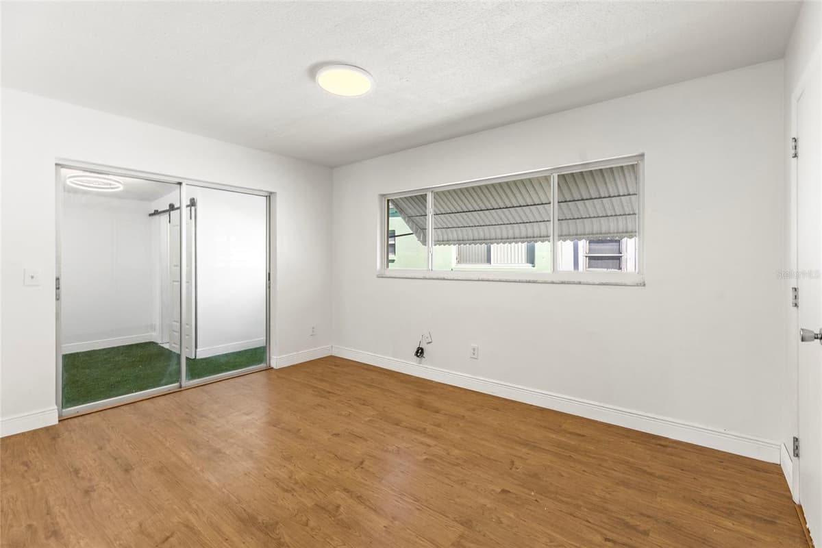 250 ROSERY ROAD — photo 10 of 16