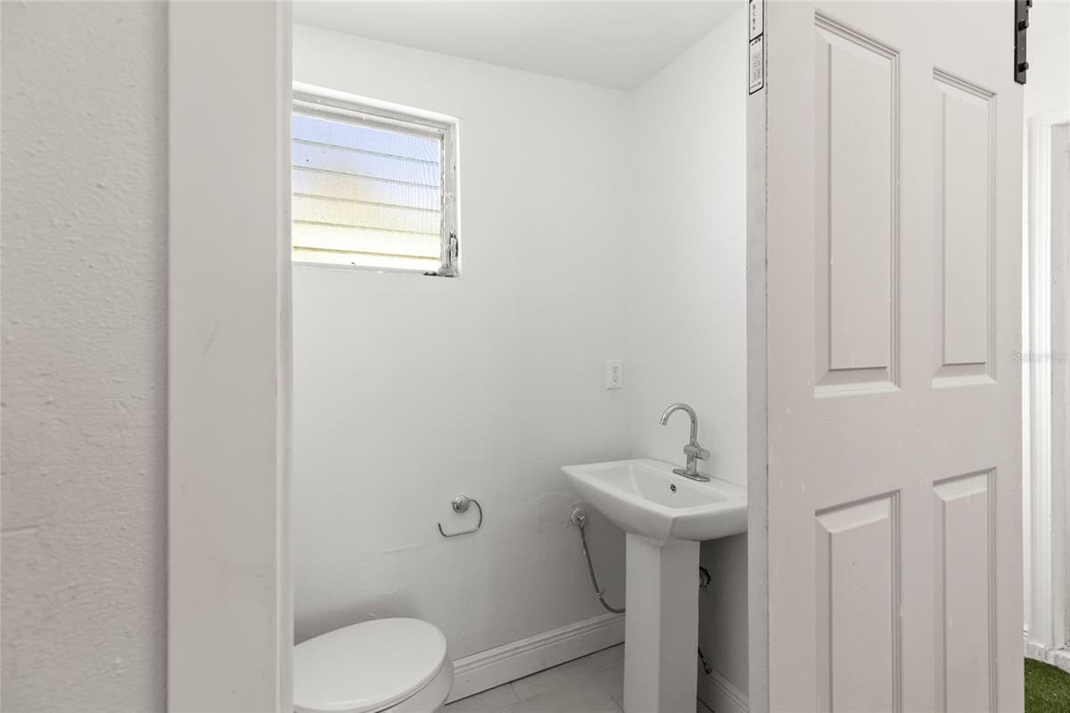 250 ROSERY ROAD — photo 15 of 16