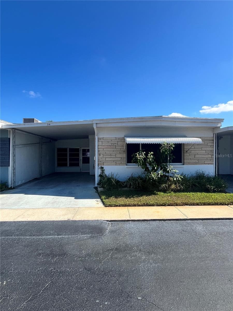 250 ROSERY ROAD — photo 1 of 16