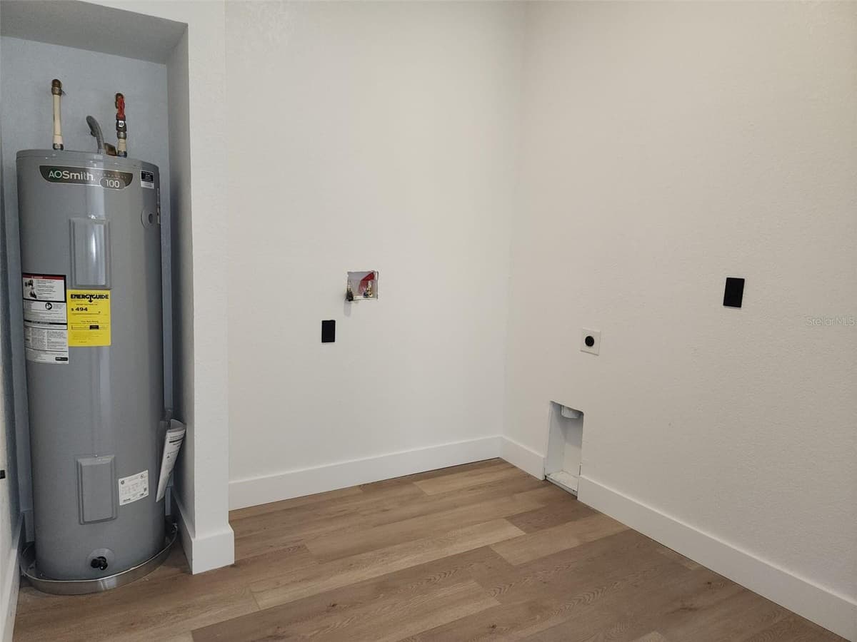 1032 CONCERT AVENUE — photo 38 of 38
