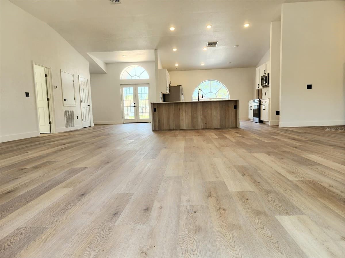 1032 CONCERT AVENUE — photo 19 of 38