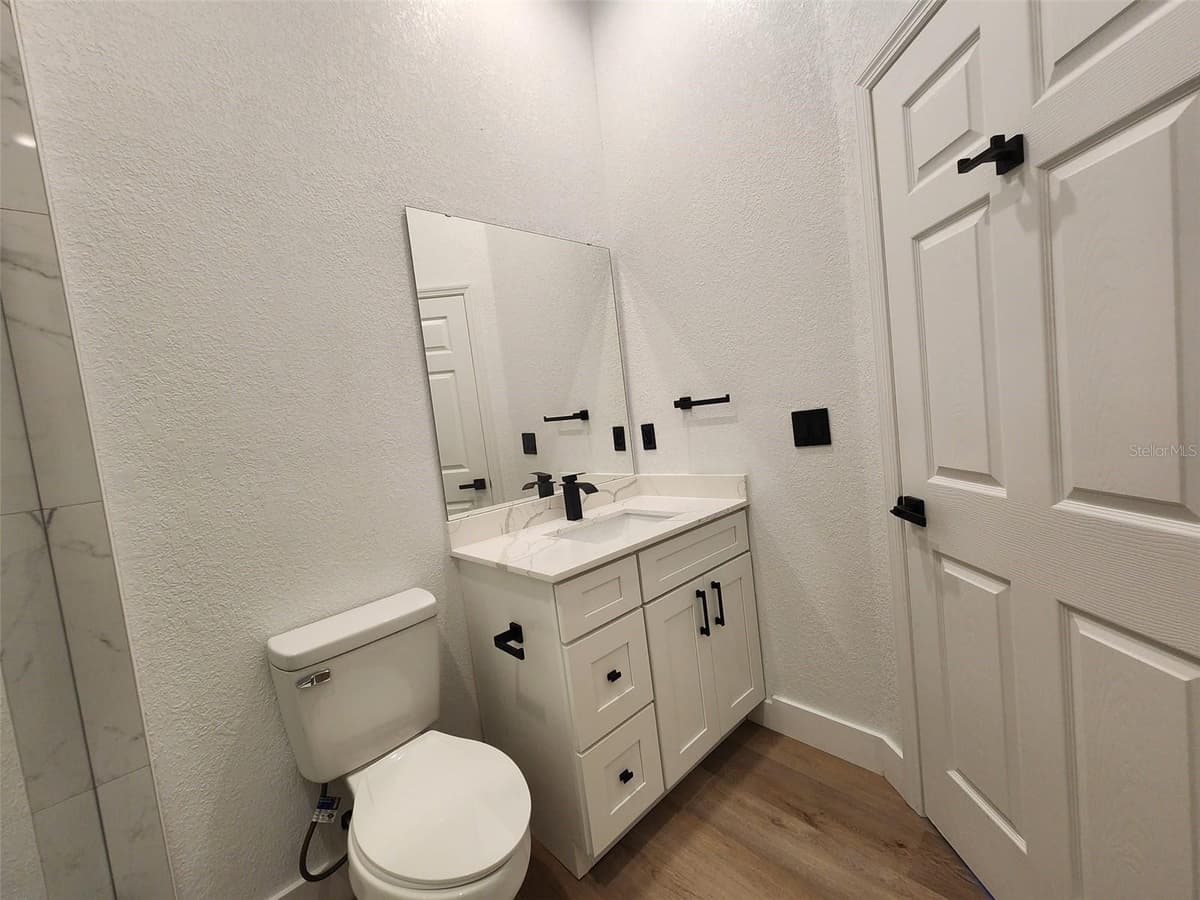 1032 CONCERT AVENUE — photo 23 of 38