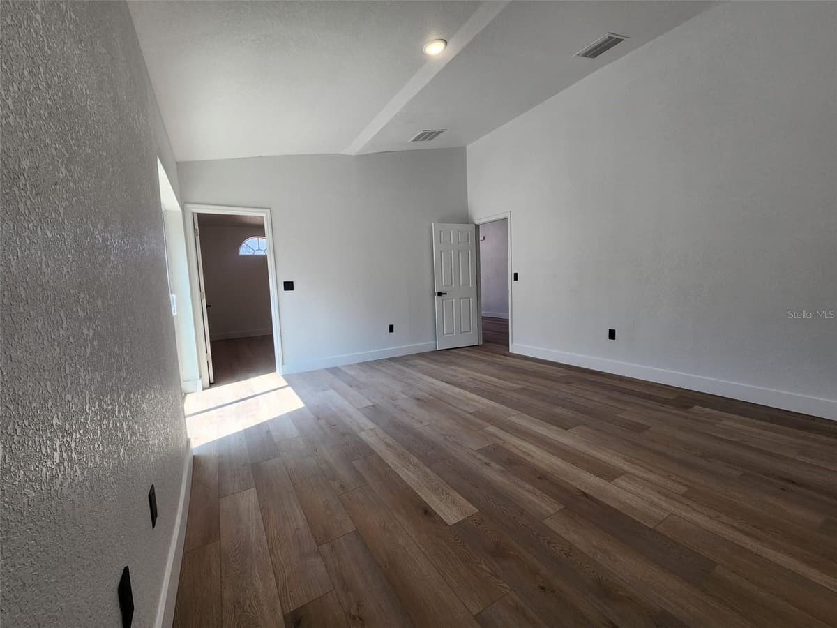 1032 CONCERT AVENUE — photo 30 of 38