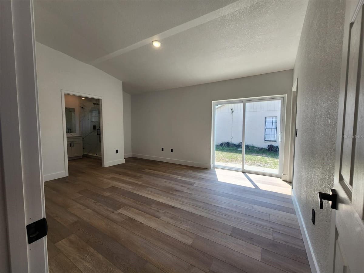 1032 CONCERT AVENUE — photo 33 of 38