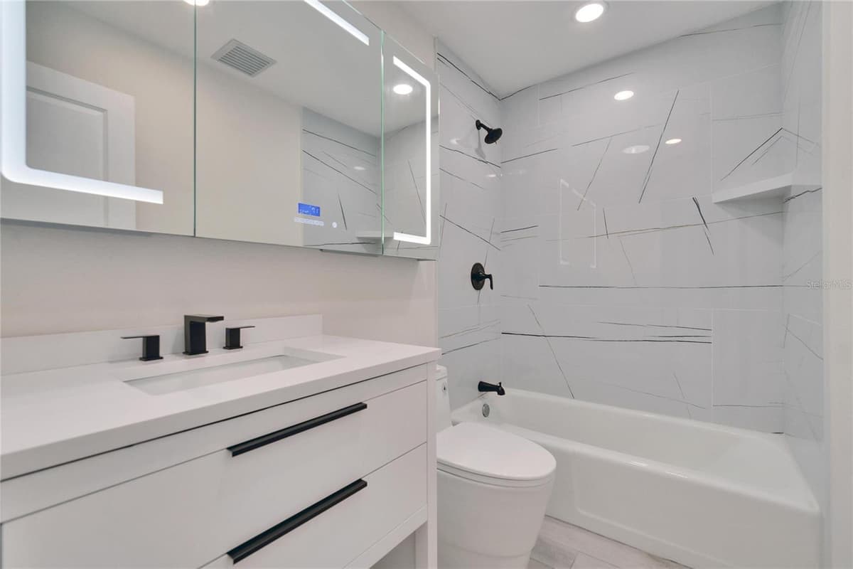 370 WOODLANDS DRIVE — photo 44 of 52