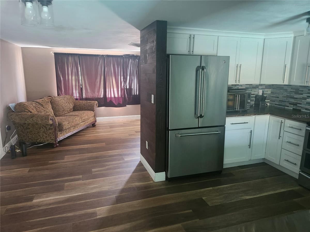 8501 HUNTING SADDLE DRIVE — photo 17 of 41