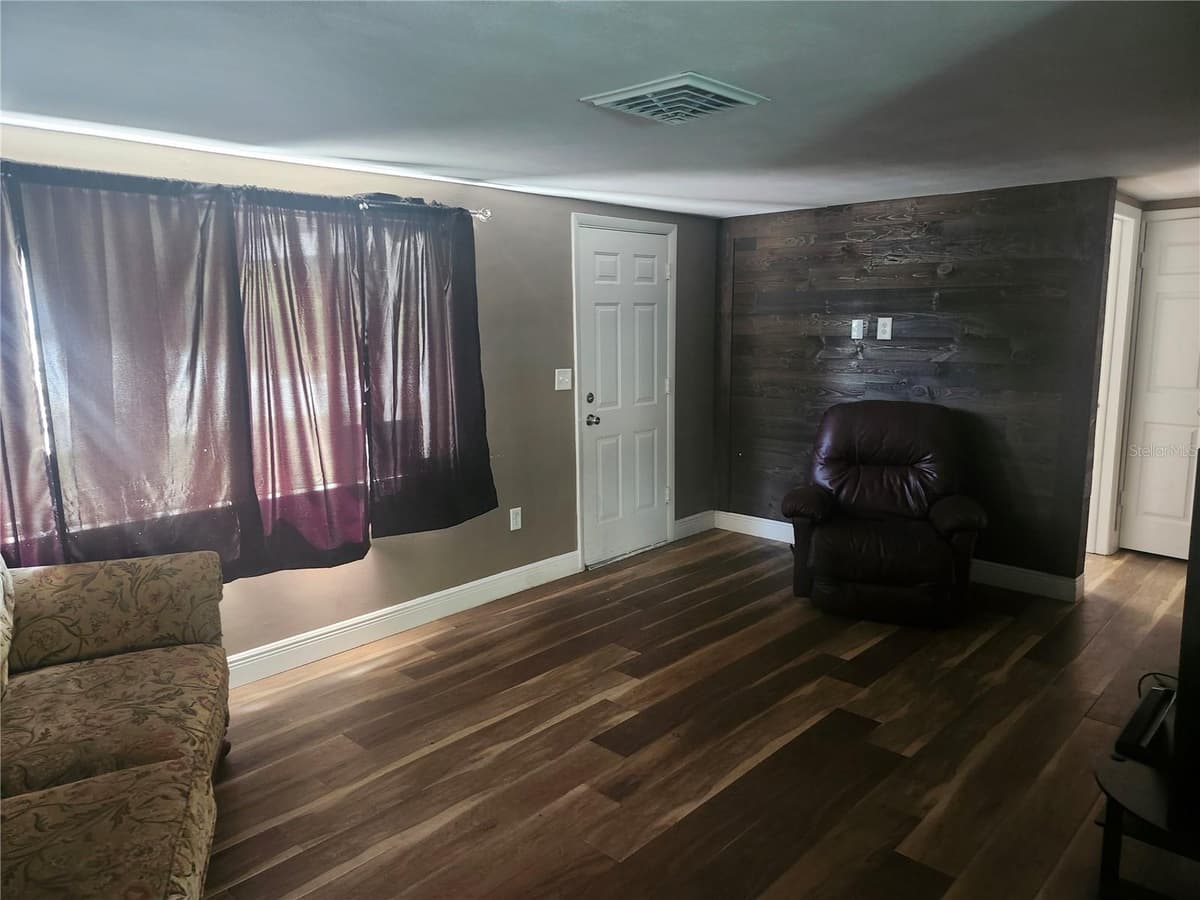 8501 HUNTING SADDLE DRIVE — photo 24 of 41