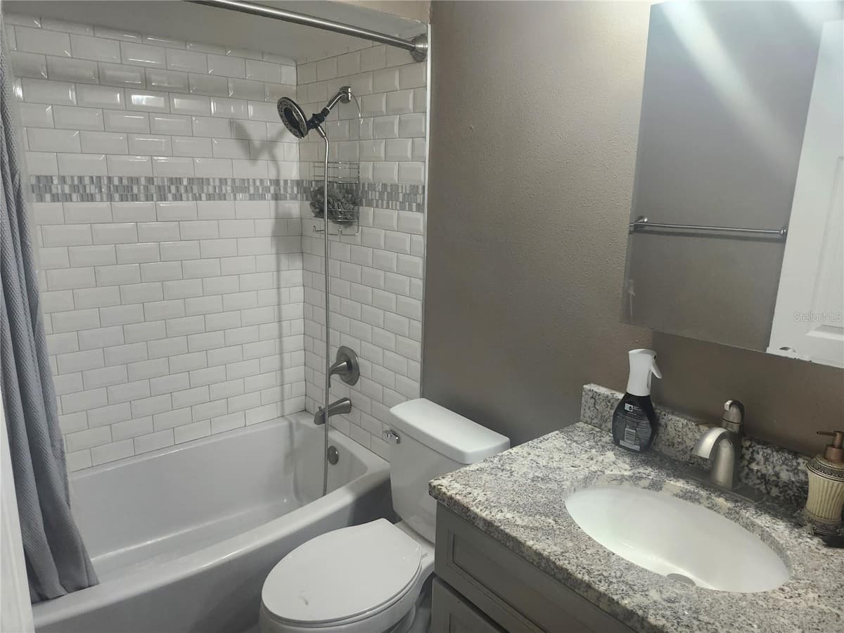8501 HUNTING SADDLE DRIVE — photo 31 of 41