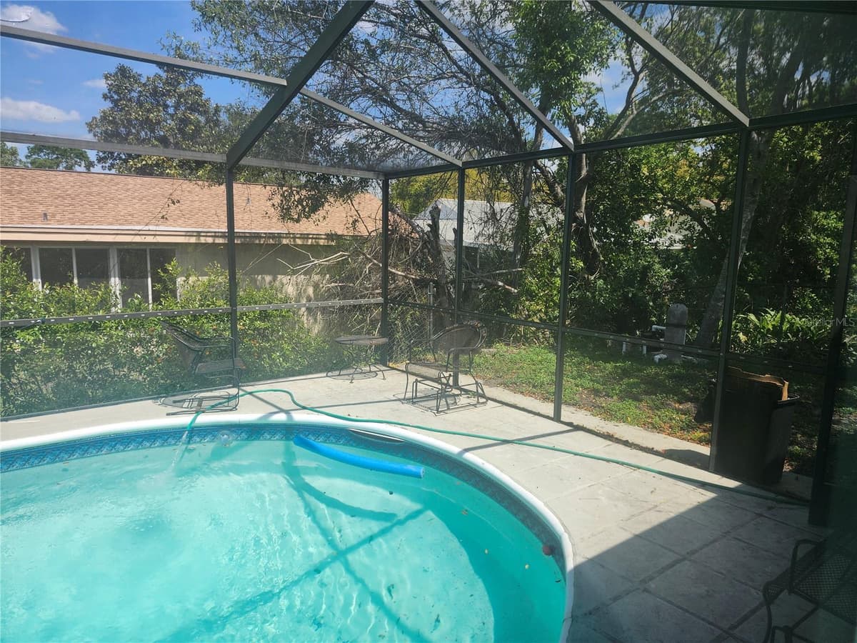 8501 HUNTING SADDLE DRIVE — photo 21 of 41