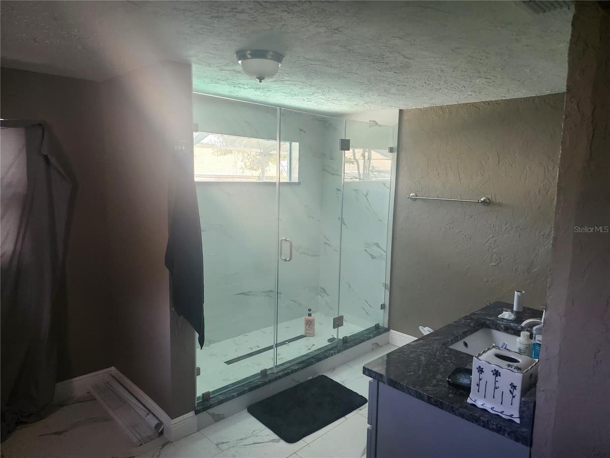 8501 HUNTING SADDLE DRIVE — photo 11 of 41