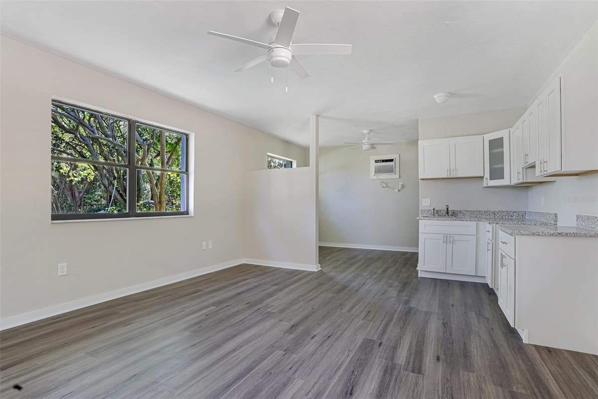 2830 31ST STREET — photo 38 of 40