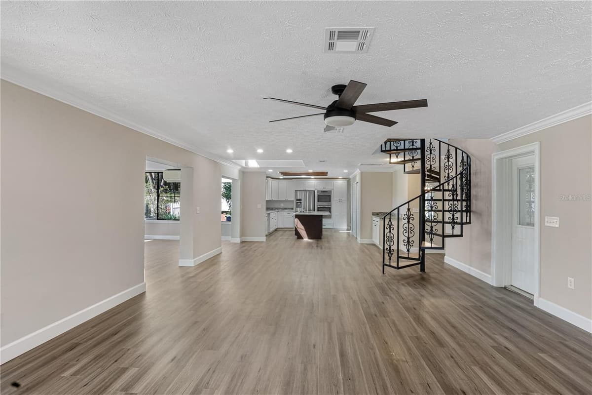 2830 31ST STREET — photo 19 of 40