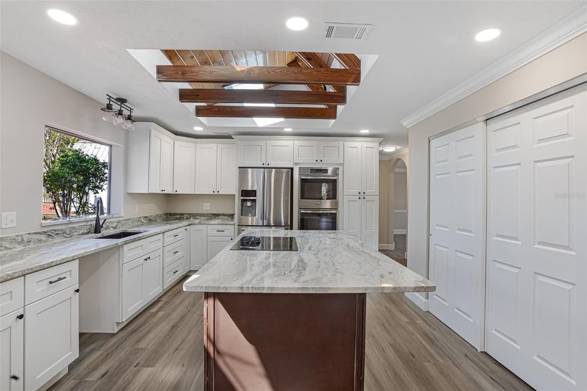 2830 31ST STREET — photo 18 of 40
