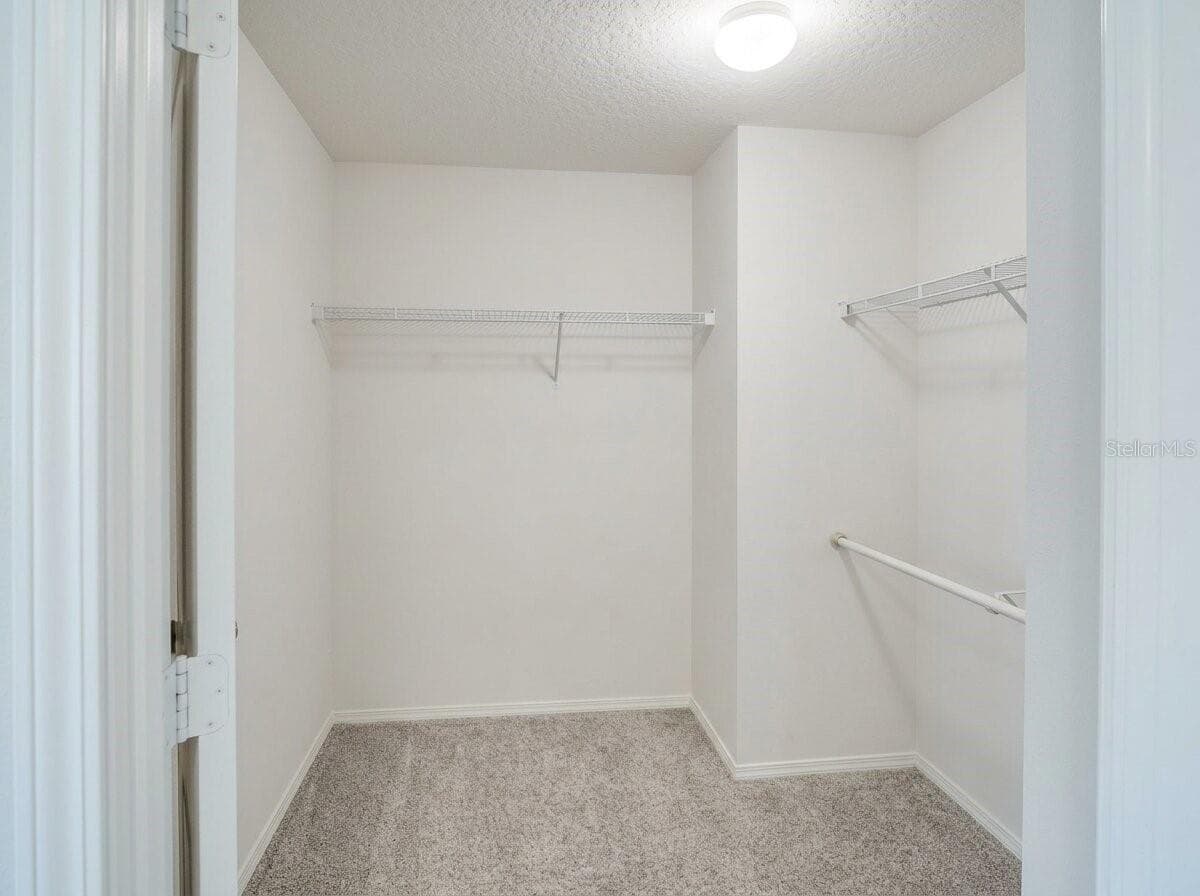 11926 VERRAZANO DRIVE — photo 20 of 42