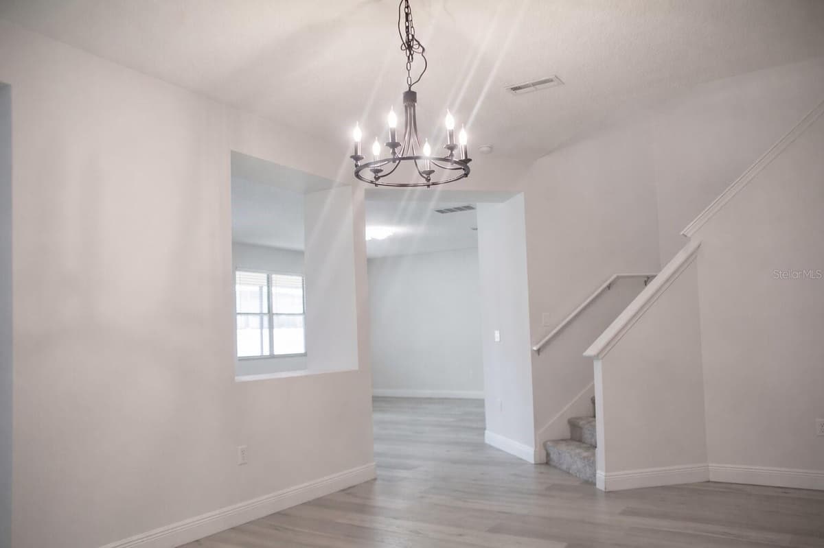 11926 VERRAZANO DRIVE — photo 9 of 42