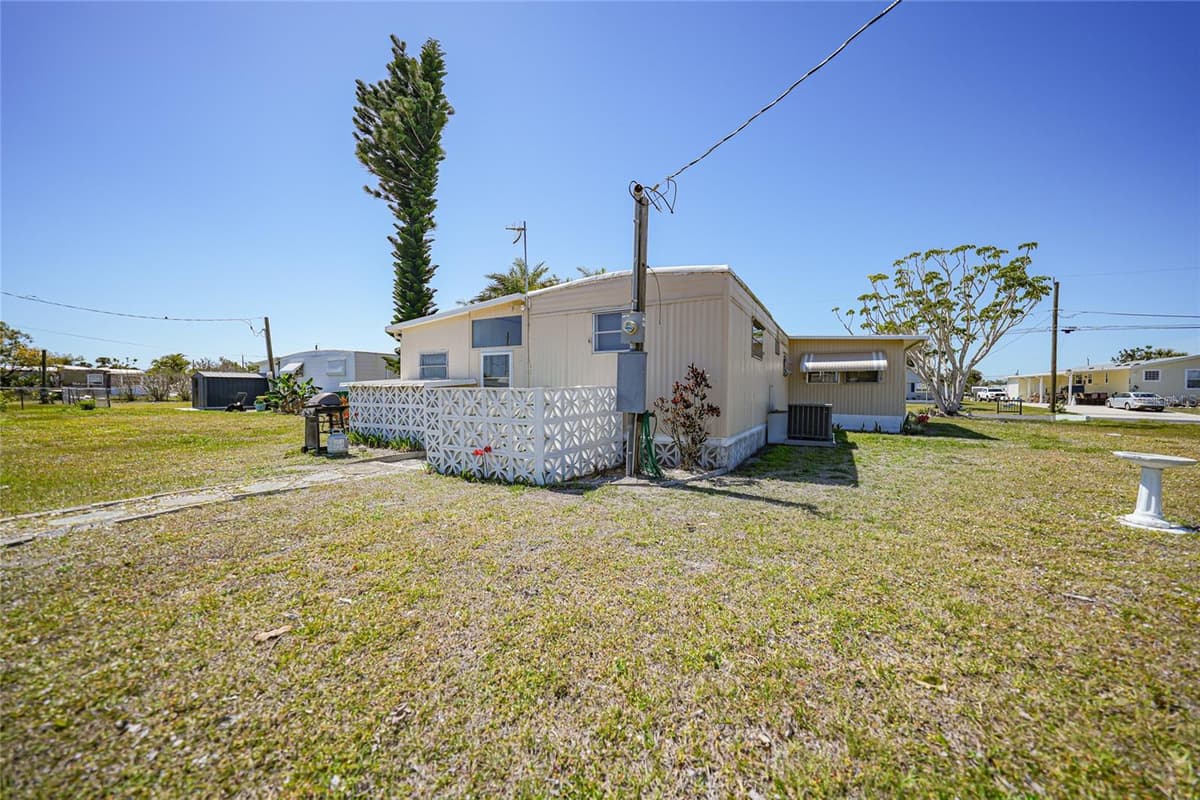 1407 SEAGULL DRIVE — photo 25 of 26