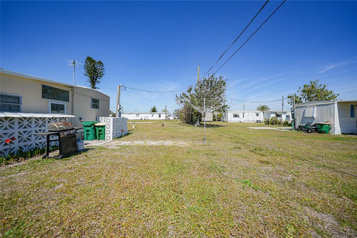 1407 SEAGULL DRIVE — photo 23 of 26